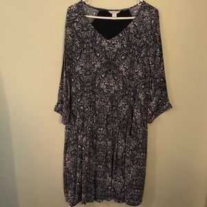 Garnet Hill Gorgeous Paisley Navy and Cream Dress